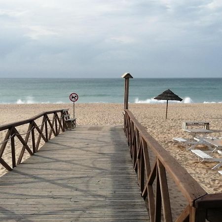 Apartment By The Beach Praia Da Areia Branca ロウリニャン エクステリア 写真