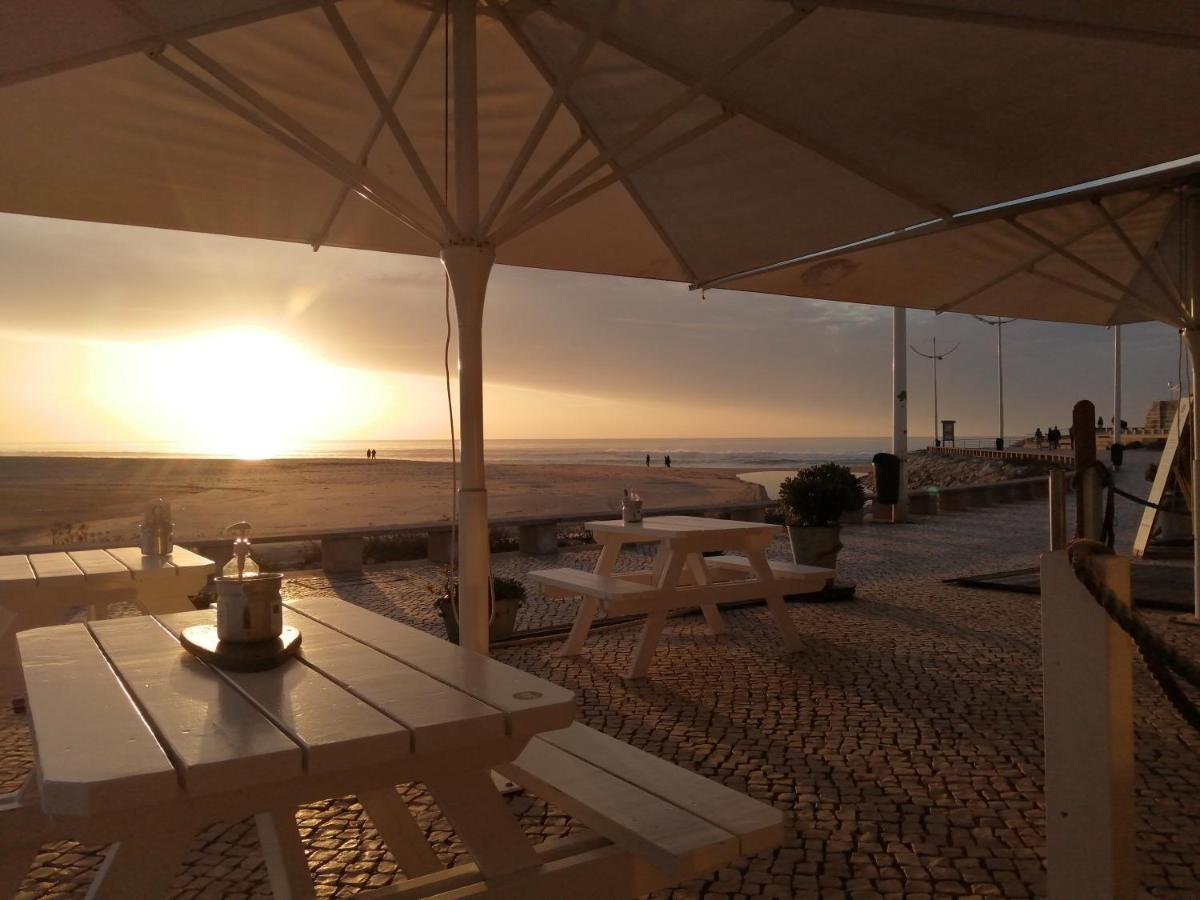 Apartment By The Beach Praia Da Areia Branca ロウリニャン エクステリア 写真
